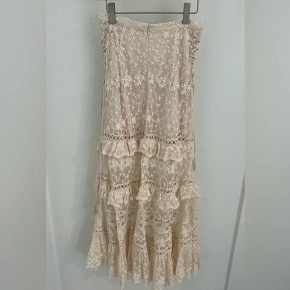 Spell & The Gypsy Le Guaze lace tiered skirt - Picture 2 of 5